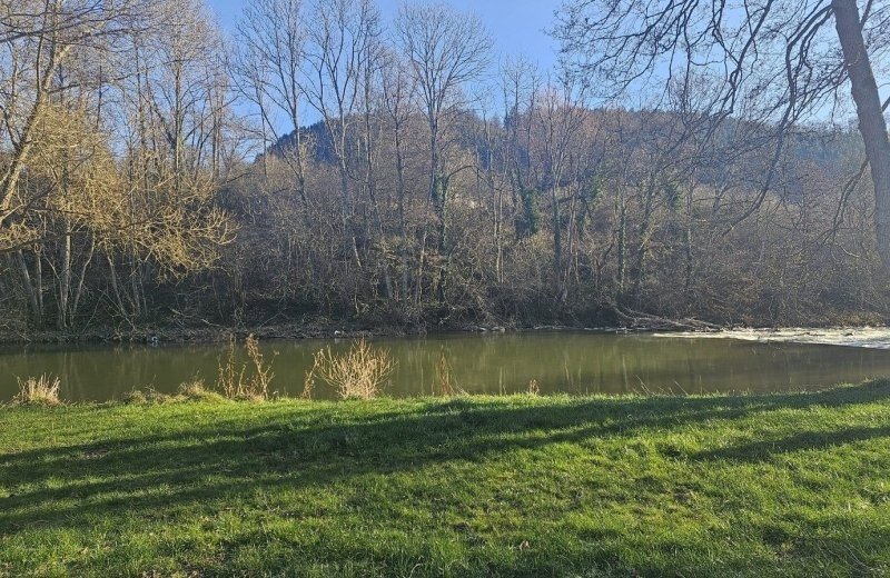 Stellplatz am wasser klein 2